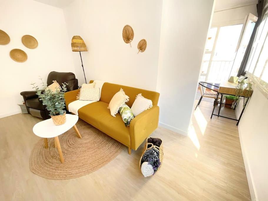 Ks Costa Capri - Kaleria Suites Almeria Luaran gambar