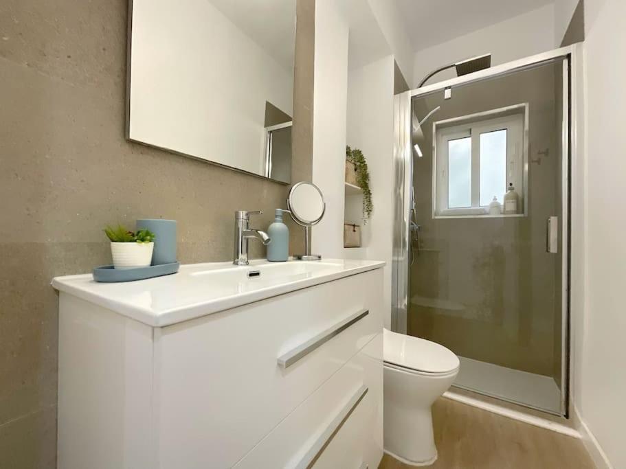 Ks Costa Capri - Kaleria Suites Almeria Luaran gambar